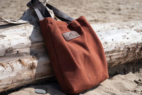 The Ivy & Duke Tote Bag - Image 3