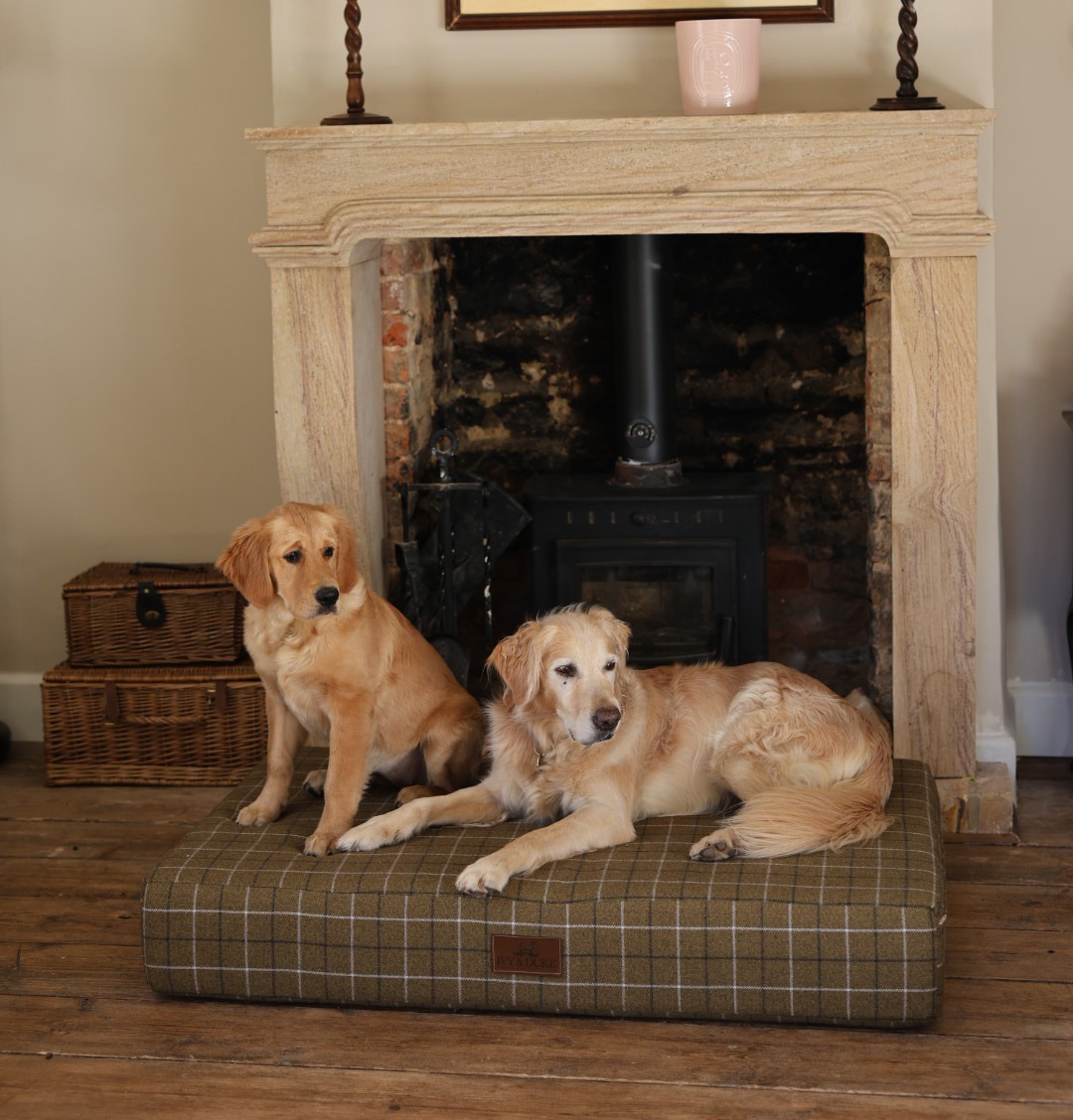 Muttress - Heritage green